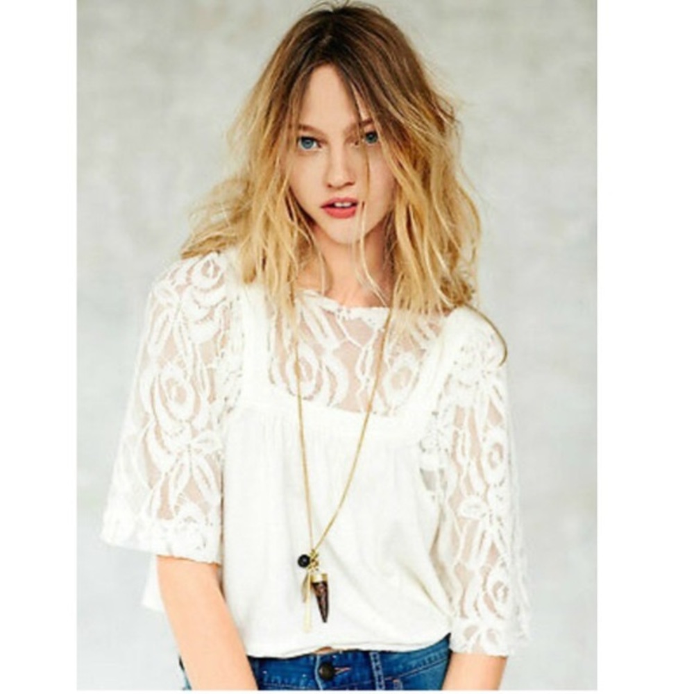 FREE PEOPLE Catalina Crop Top - white lacy crop